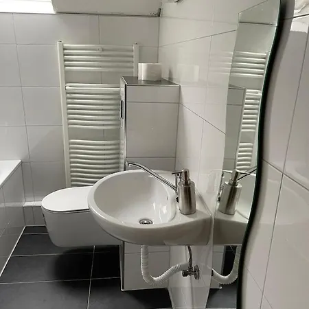 Apartment groß 5 oder 6 Einzelbetten Essen Exterior foto
