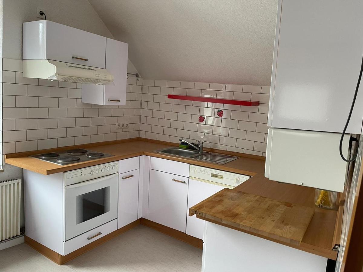 Gross 4 8 Einzelbetten Stellplatz Wifi Apartment Essen